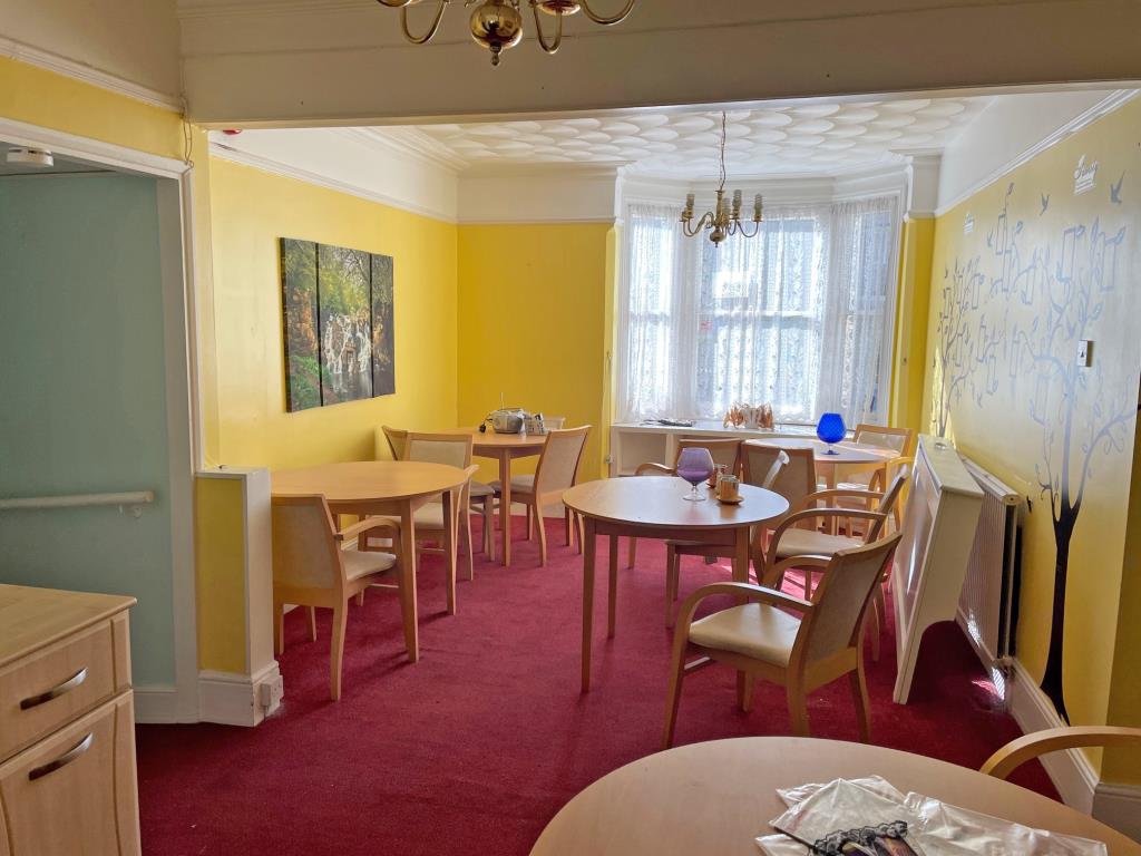 Lot: 149 - FREEHOLD FORMER CARE HOME WITH POTENTIAL - 
